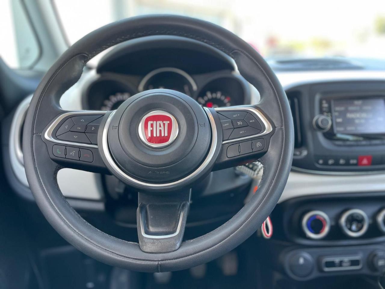 Fiat Fiat 500L usata, con luci diurne