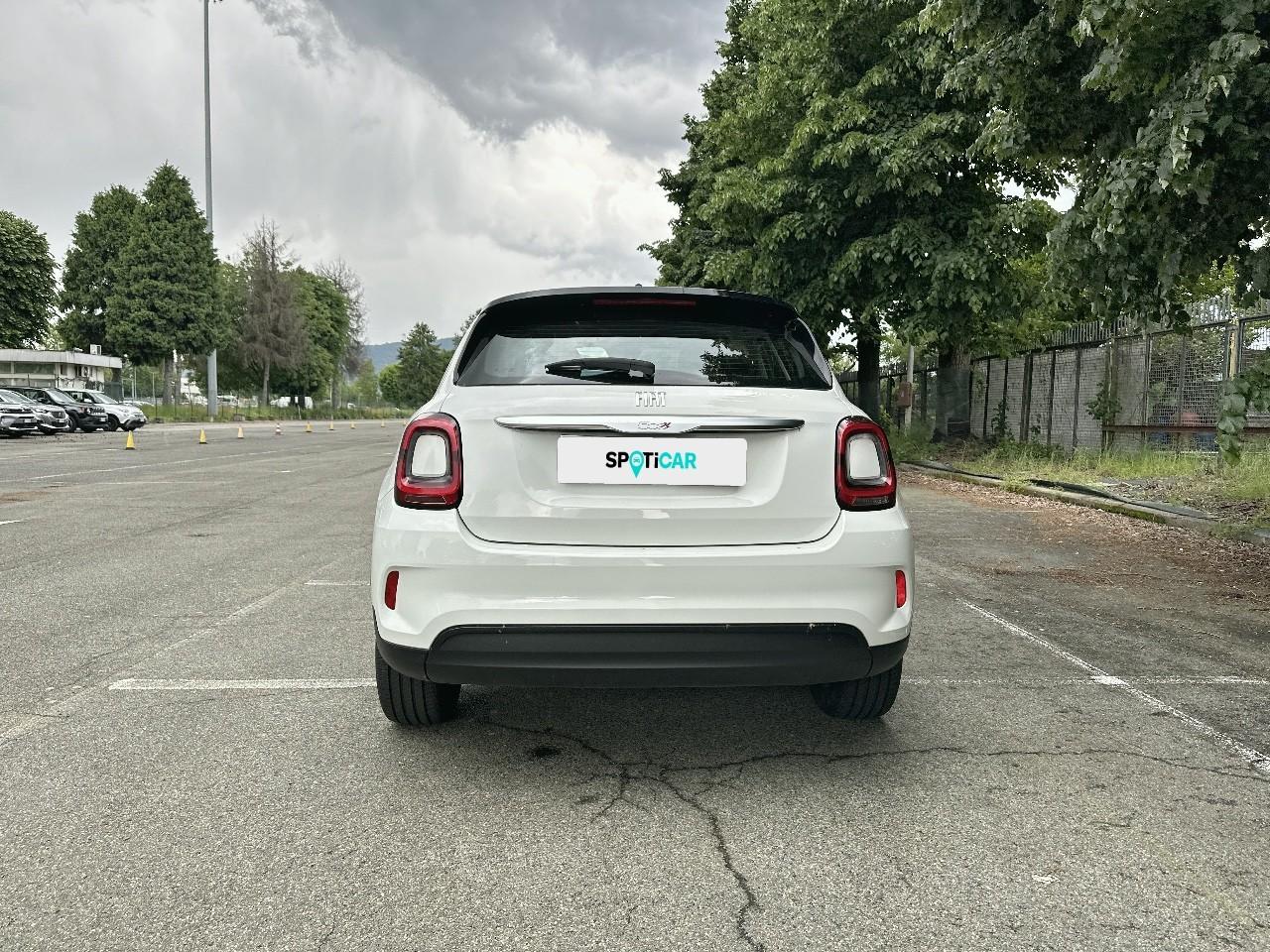 Fiat Fiat 500X usata, con cinture sicurezza post. conducente, cinture sicurezza post. passeggero, cinture sicurezza post. centrale a 3 punti