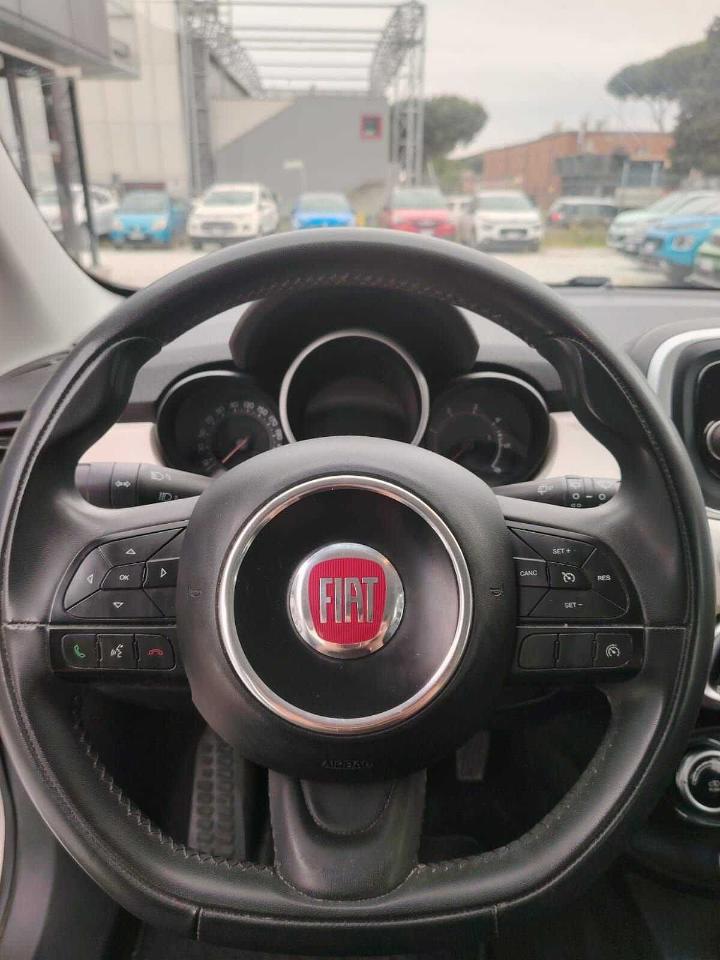 Fiat Fiat 500X usata, con calotte specchi esterni verniciate in tinta carrozzeria