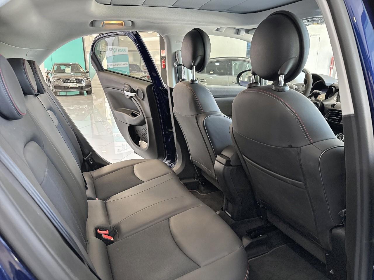 Fiat Fiat 500X usata, con 3,50 display multifunzionale pannello strumenti 1 e 8,9, 7,00 display multifunzionale touch screen, plancia centrale 1, 17,8, fisso e no