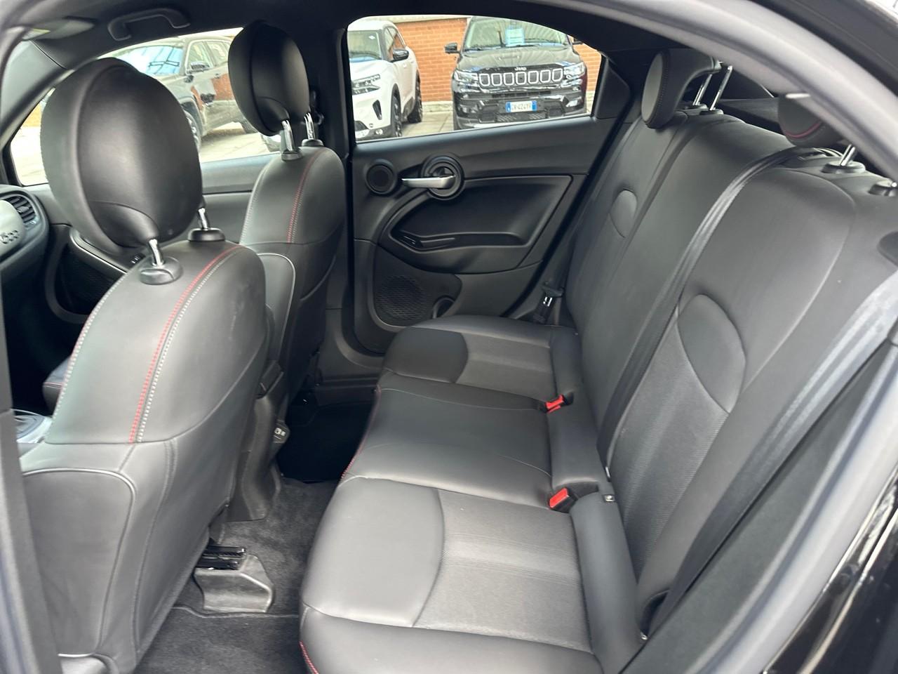 Fiat Fiat 500X usata, con 3,5 display multifunzionale pannello strumenti 1 e 8,9, 7,0 display multifunzionale touch screen, plancia 1 e 17,8