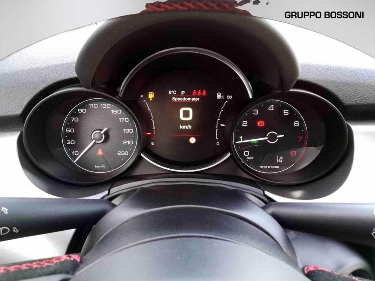 Fiat Fiat 500X usata, con rilevazione dei segnali stradali