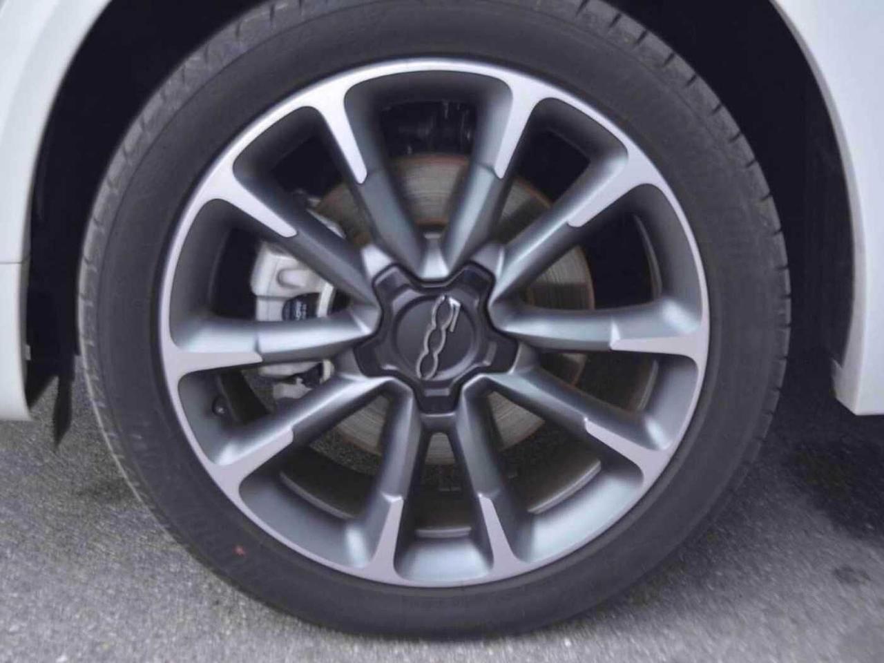 Fiat Fiat 500X usata, con rilevazione dei segnali stradali