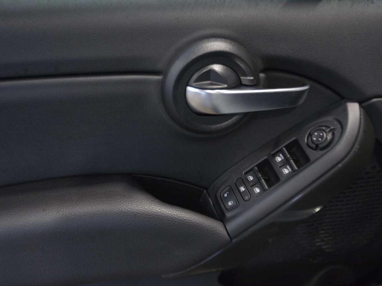 Fiat Fiat 500X usata, con interno tessuto canvas grigio lunetta technopelle nera