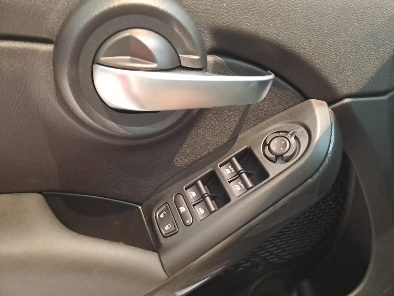 Fiat Fiat 500X usata, con alzacristalli elettrici anteriori , numero ad impulso 2, alzacristalli elettrici posteriori
