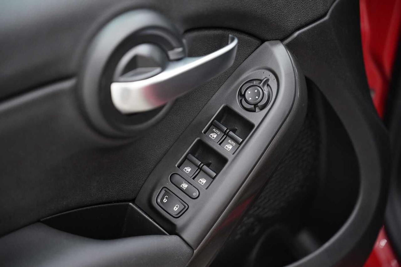 Fiat Fiat 500X usata, con 4x Airbag (fontali + laterali)