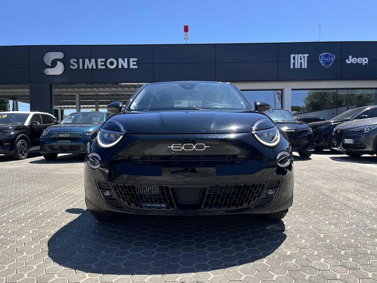 Fiat Fiat 600 usata, con assistente di corsia