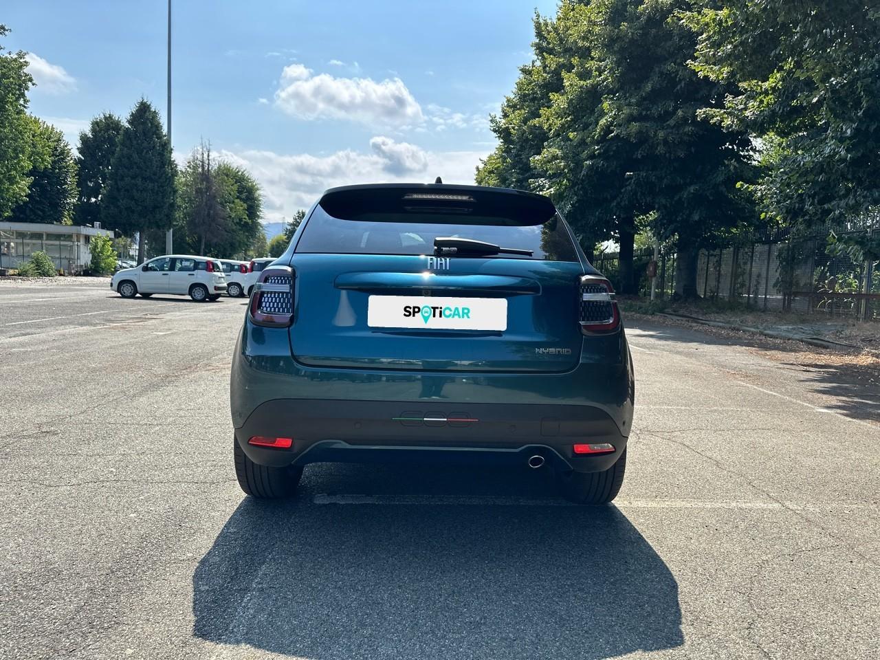 Fiat Fiat 600 usata, con attivazione vocale alexa