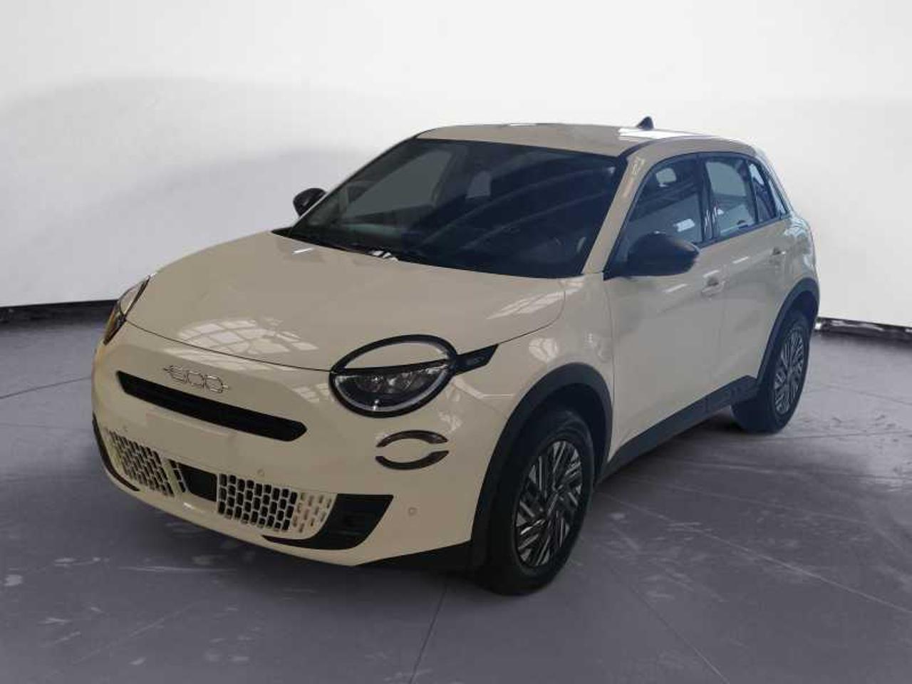 Fiat Fiat 600 600 1.2 hybrid 110cv