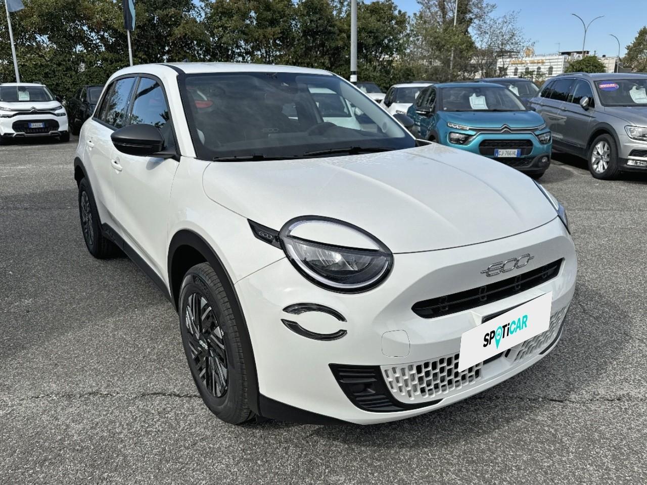 Fiat Fiat 600 usata, con avviso superamento corsia attivazione sterzo