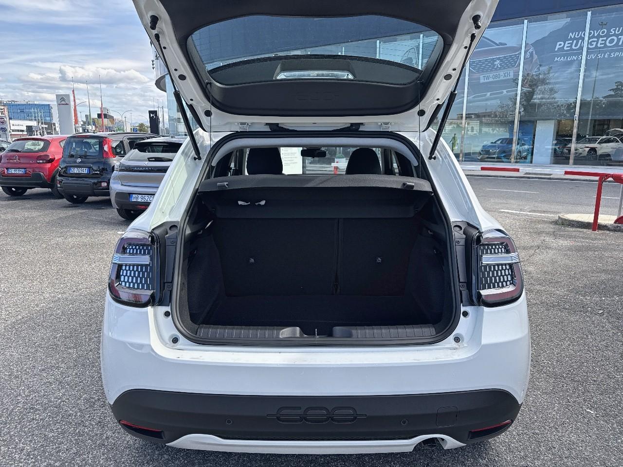 Fiat Fiat 600 usata, con cinture sicurezza ant. conducente e passeggero con pretensionatori