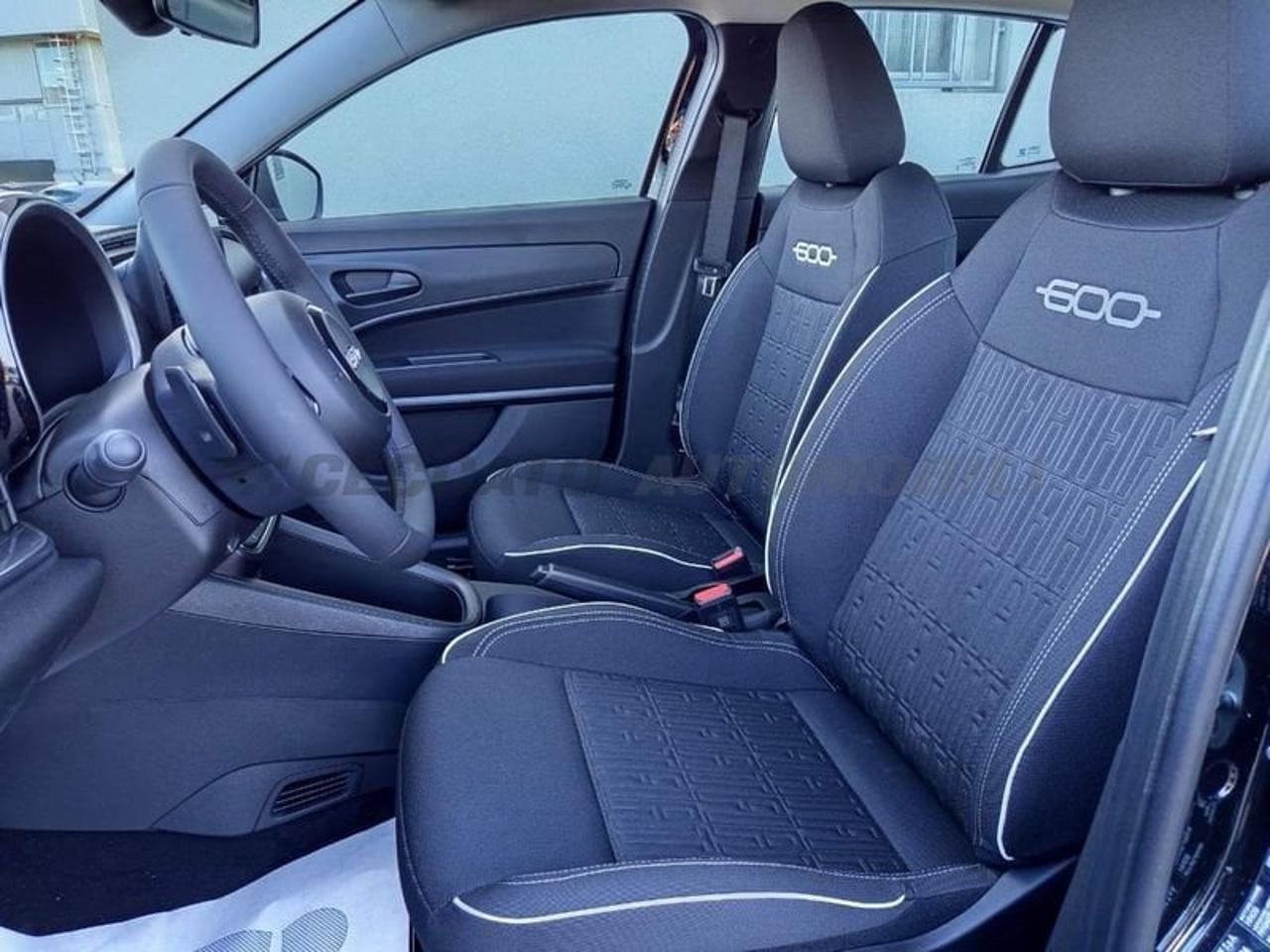 Fiat Fiat 600 usata, con Caricabatterie di bordo da 7,4 kW