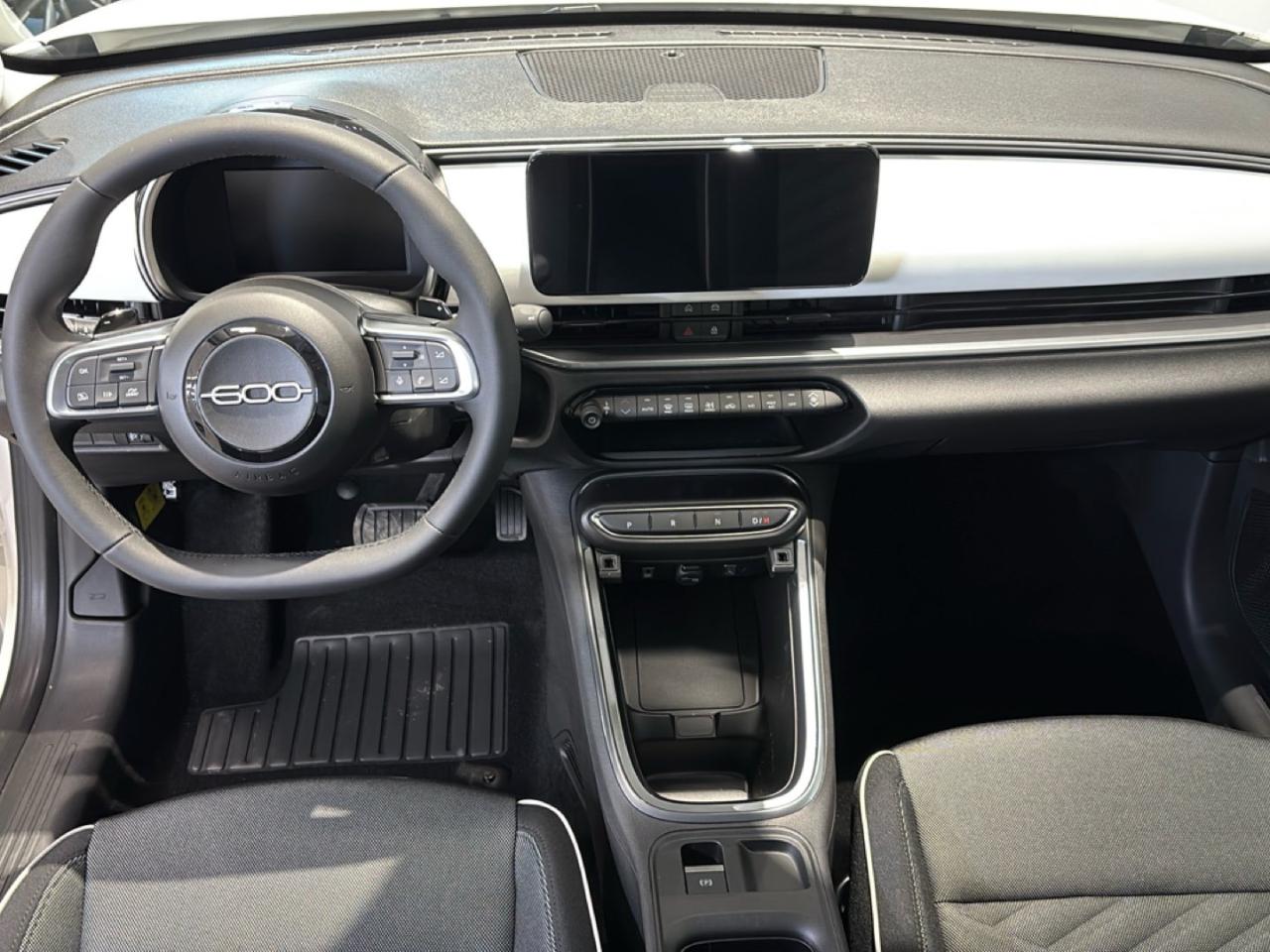 Fiat Fiat 600 usata, con Caricabatterie di bordo da 11 kW