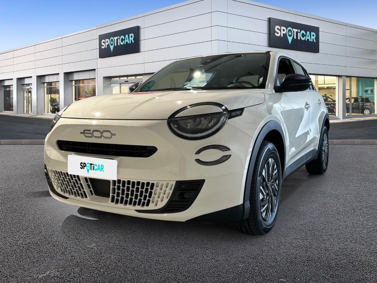 FIAT FIAT 600 Usato Bianco MILD-HYBRID-PETROL 2025