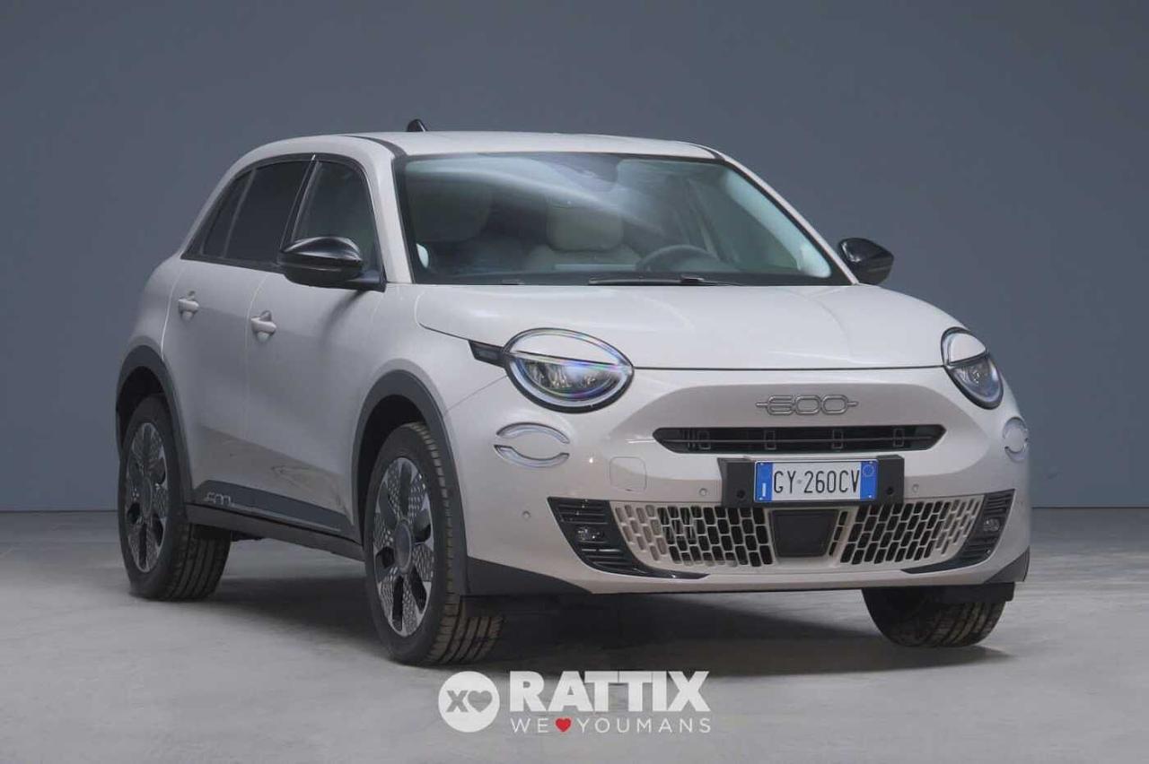 Fiat Fiat 600 600 1.2 Hybrid 145CV La Prima auto
