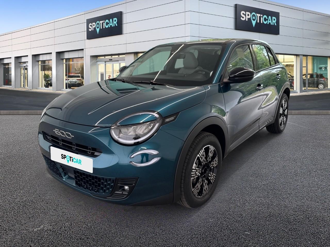 FIAT FIAT 600 Usato 688 MILD-HYBRID-PETROL 2026