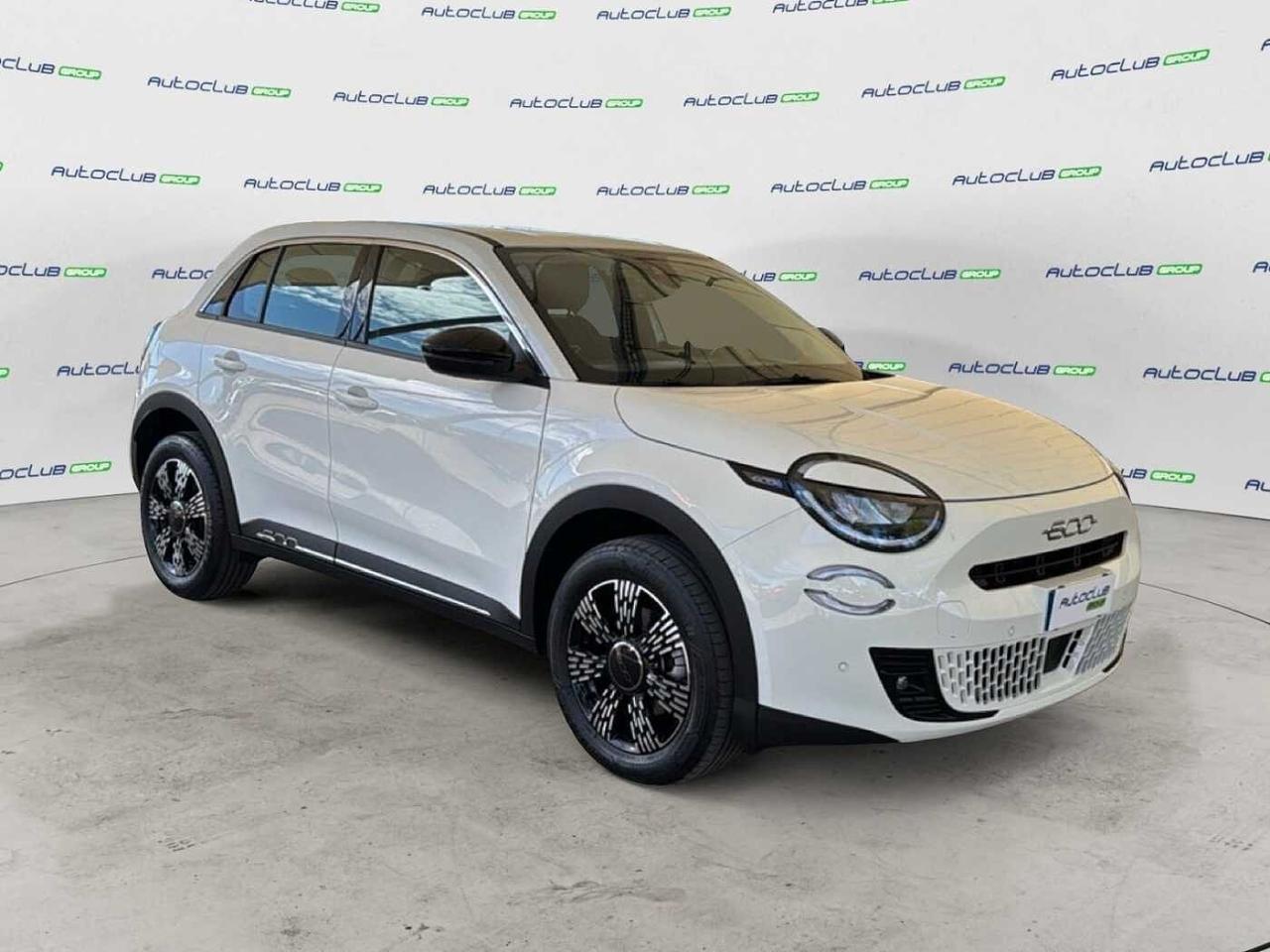 Fiat Fiat 600 600 1.2 hybrid 145cv auto