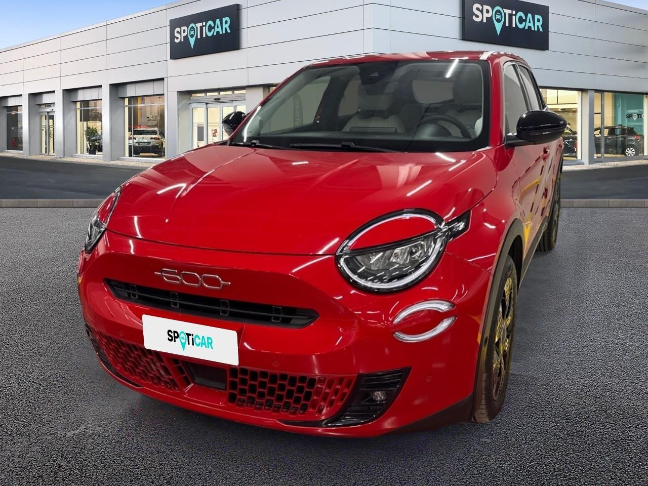 FIAT FIAT 600 Usato Rosso MILD-HYBRID-PETROL 2025