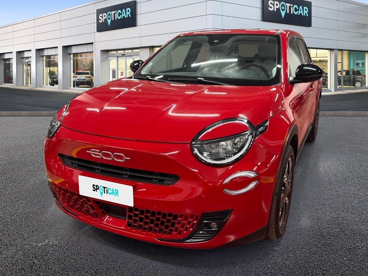 FIAT FIAT 600 Usato Rosso MILD-HYBRID-PETROL 2025