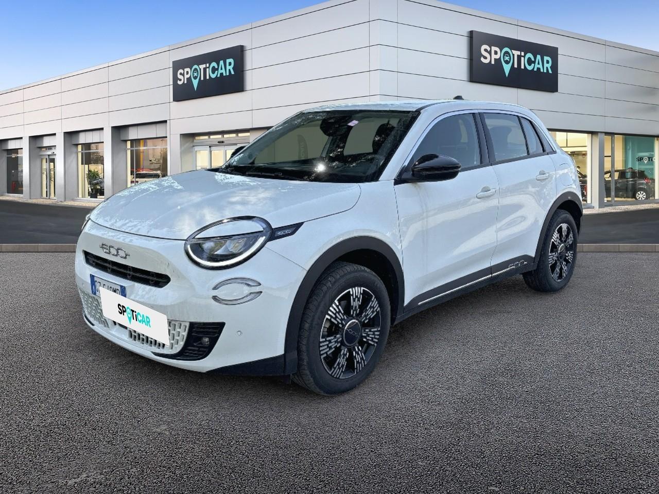 FIAT FIAT 600 Usato Bianco MILD-HYBRID-PETROL 2025