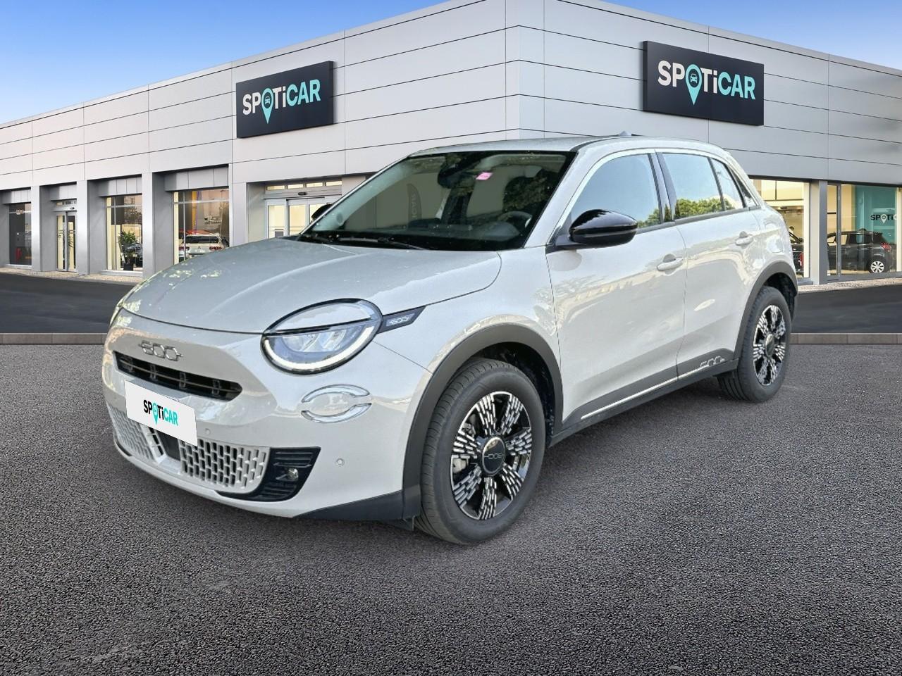 FIAT FIAT 600 Usato Beige MILD-HYBRID-PETROL 2025