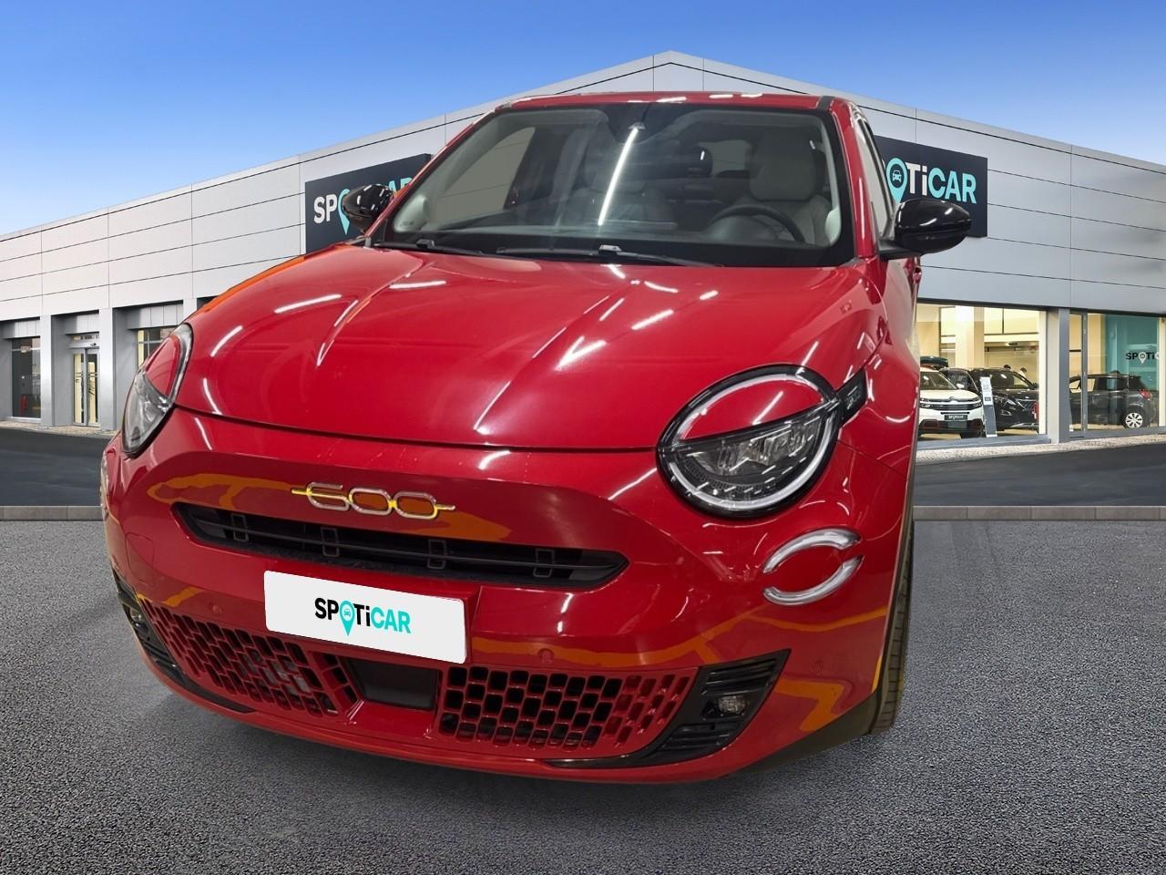 FIAT FIAT 600 Usato Rosso MILD-HYBRID-PETROL 2025