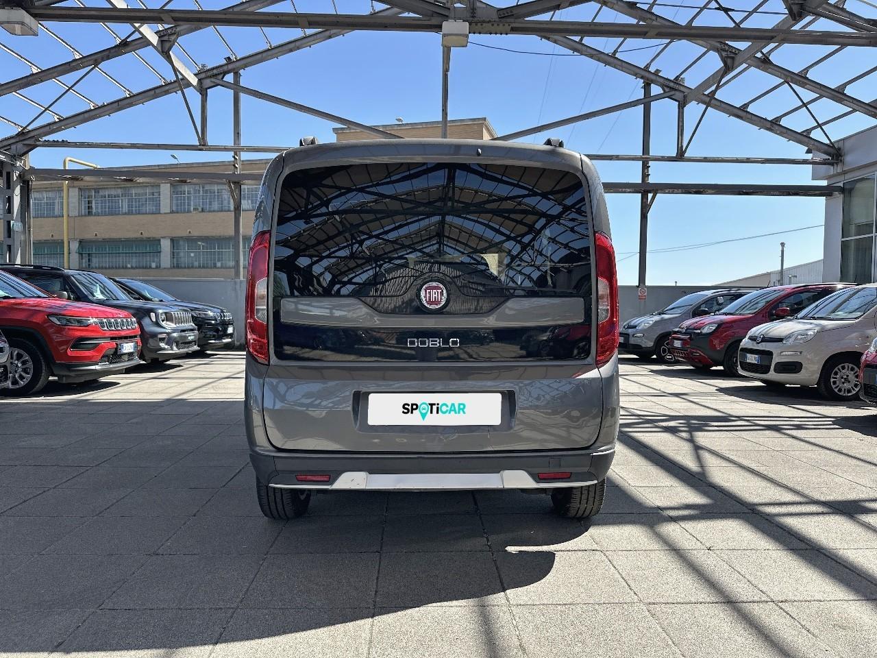 Fiat Fiat Doblo usata, con cinture sicurezza ant. conducente e passeggero con pretensionatori e reg. in altezza