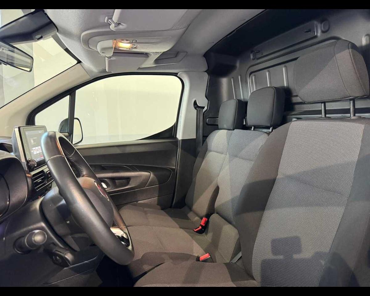 Fiat Fiat Doblo usata, con fari full led