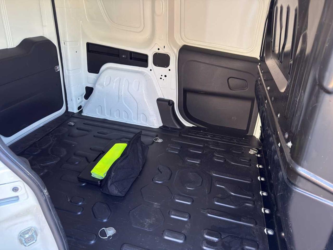 Fiat Fiat Doblo usata, con Mirror Screen