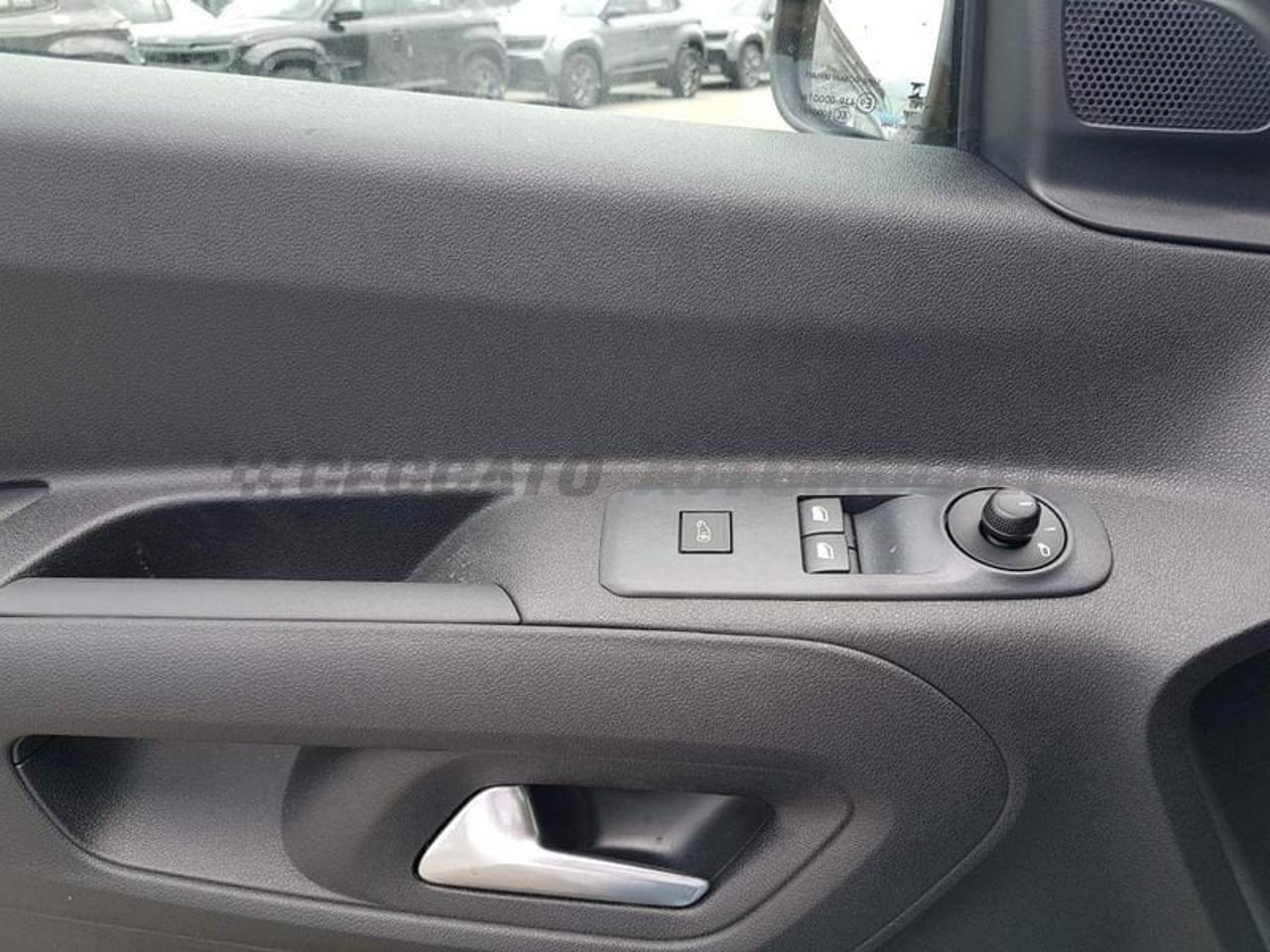 Fiat Fiat Doblo usata, con Caricabatterie di bordo da 7,4 kW