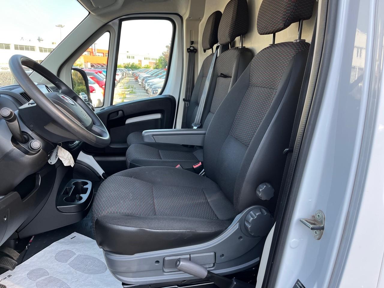 Fiat Fiat Ducato usata, con 4 freni a disco con 2 dischi ventilati