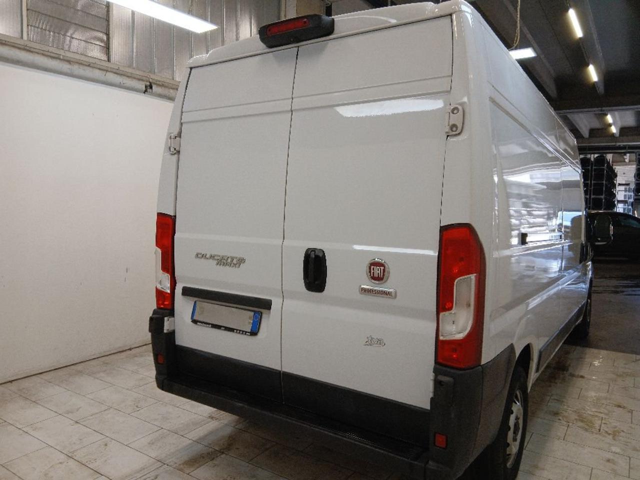 fiat ducato ducato maxi 35 lh2 2.2 mjt3 160cv serie 8 usata