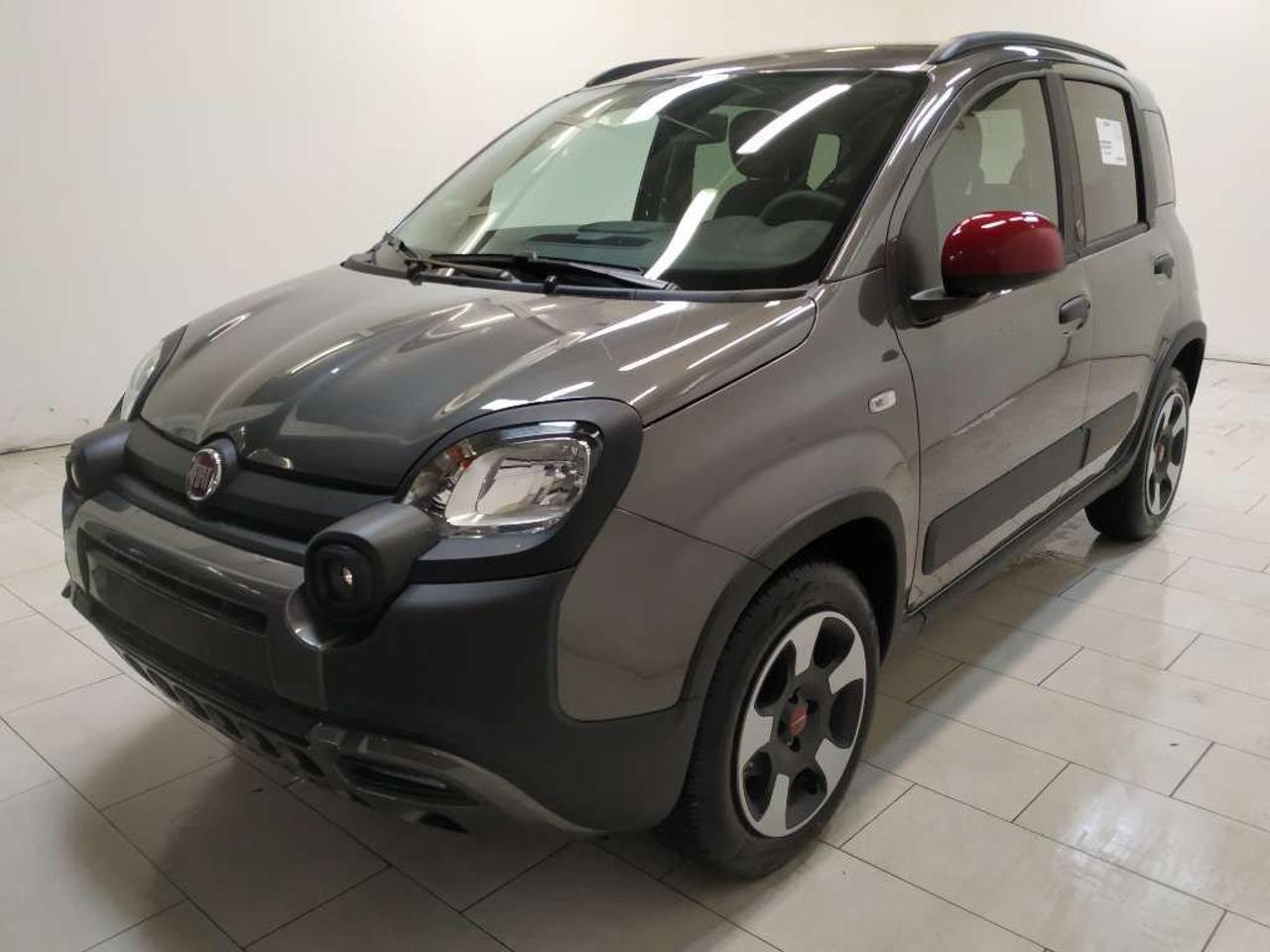 fiat panda panda cross panda 1.0 firefly hybrid red s and s 70cv usata
