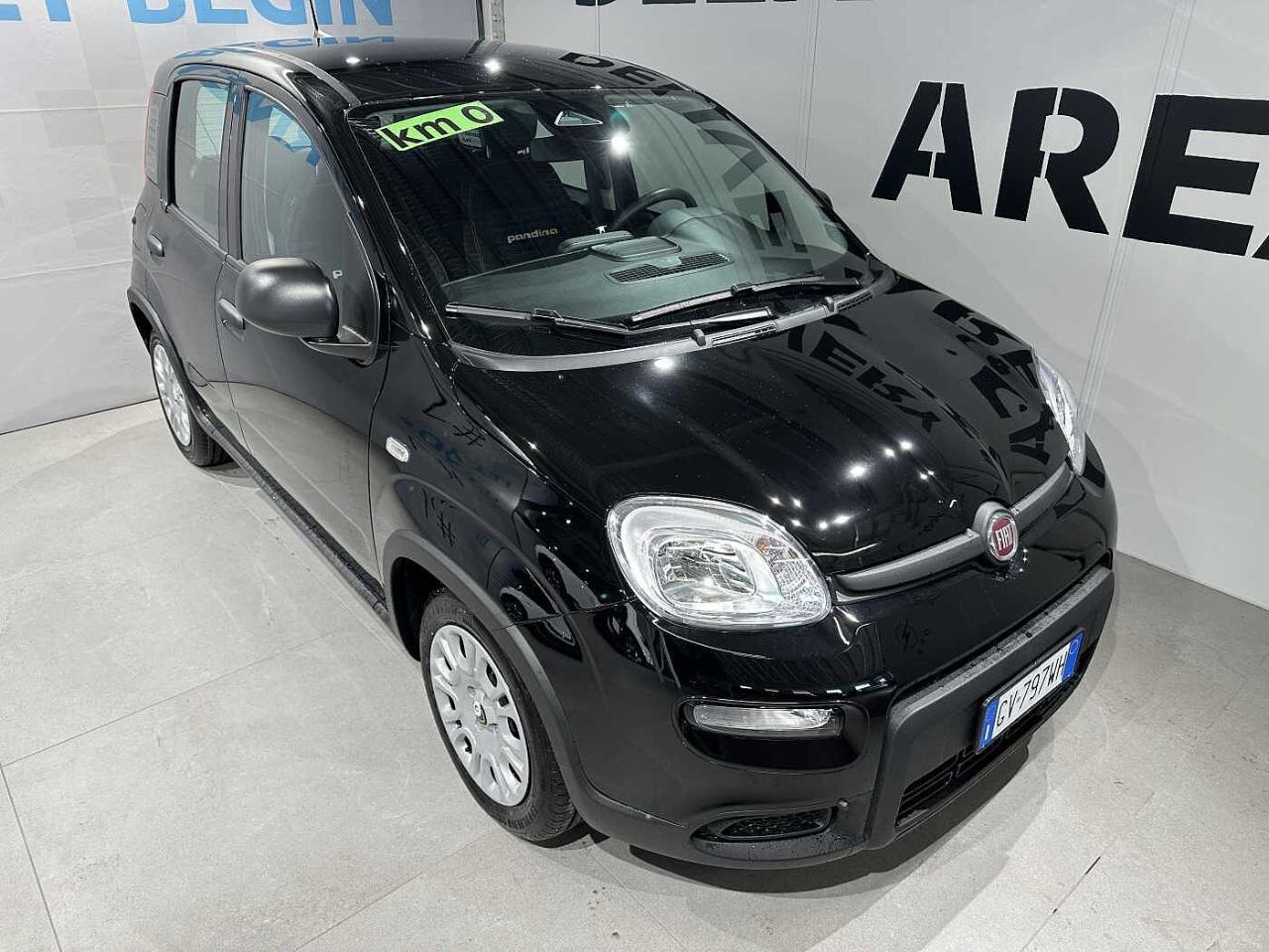 fiat panda panda 1.0 hybrid disp. gialla-rossa-blu-bianca usata