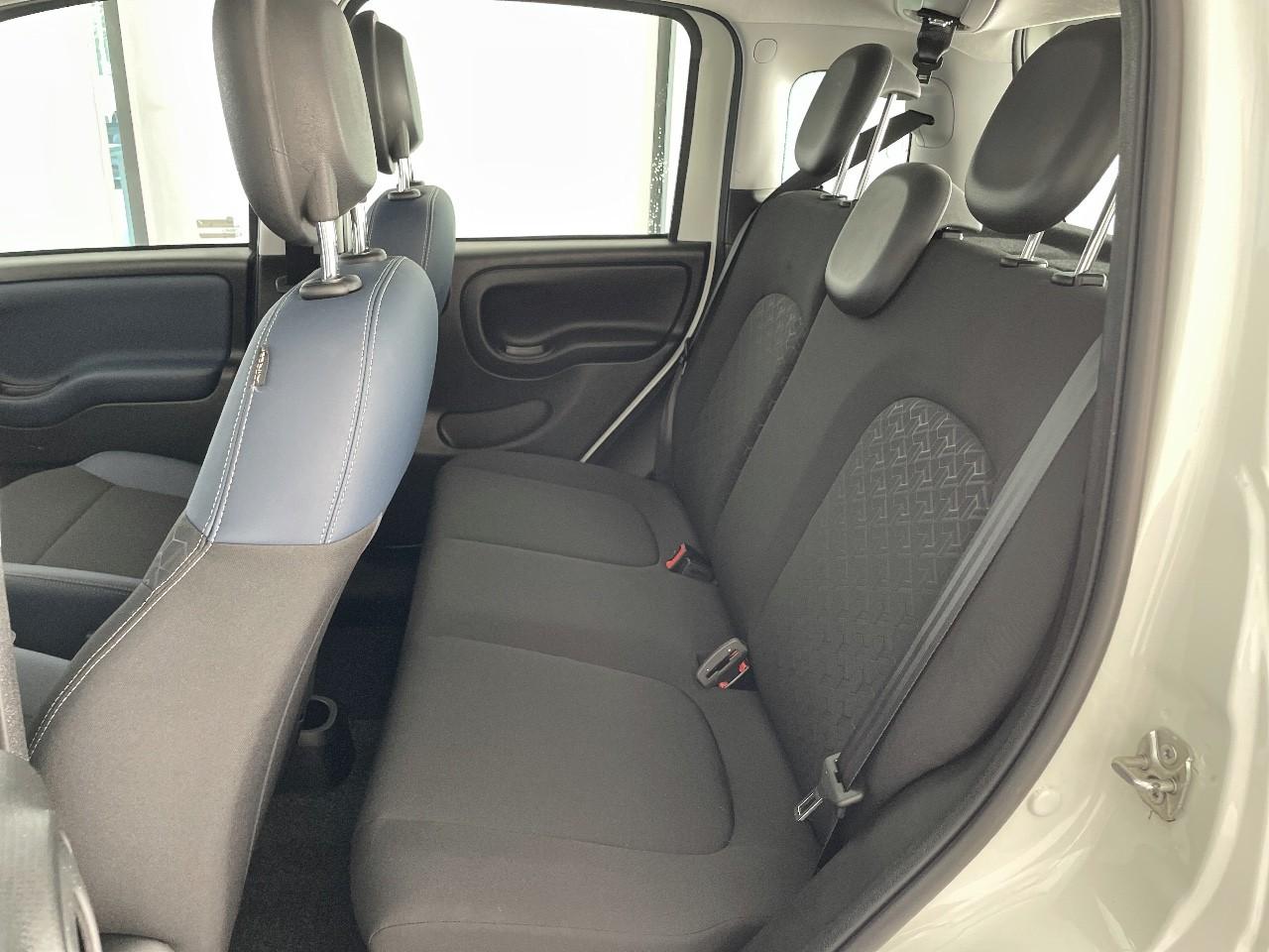 Fiat Fiat Panda usata, con 2 poggiatesta sedili ant. , con reg. in altezza attivi