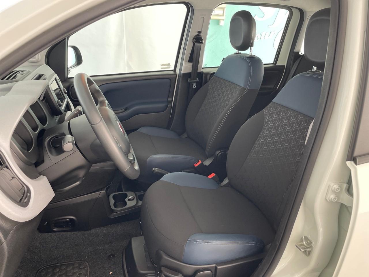 Fiat Fiat Panda usata, con comandi audio al volante