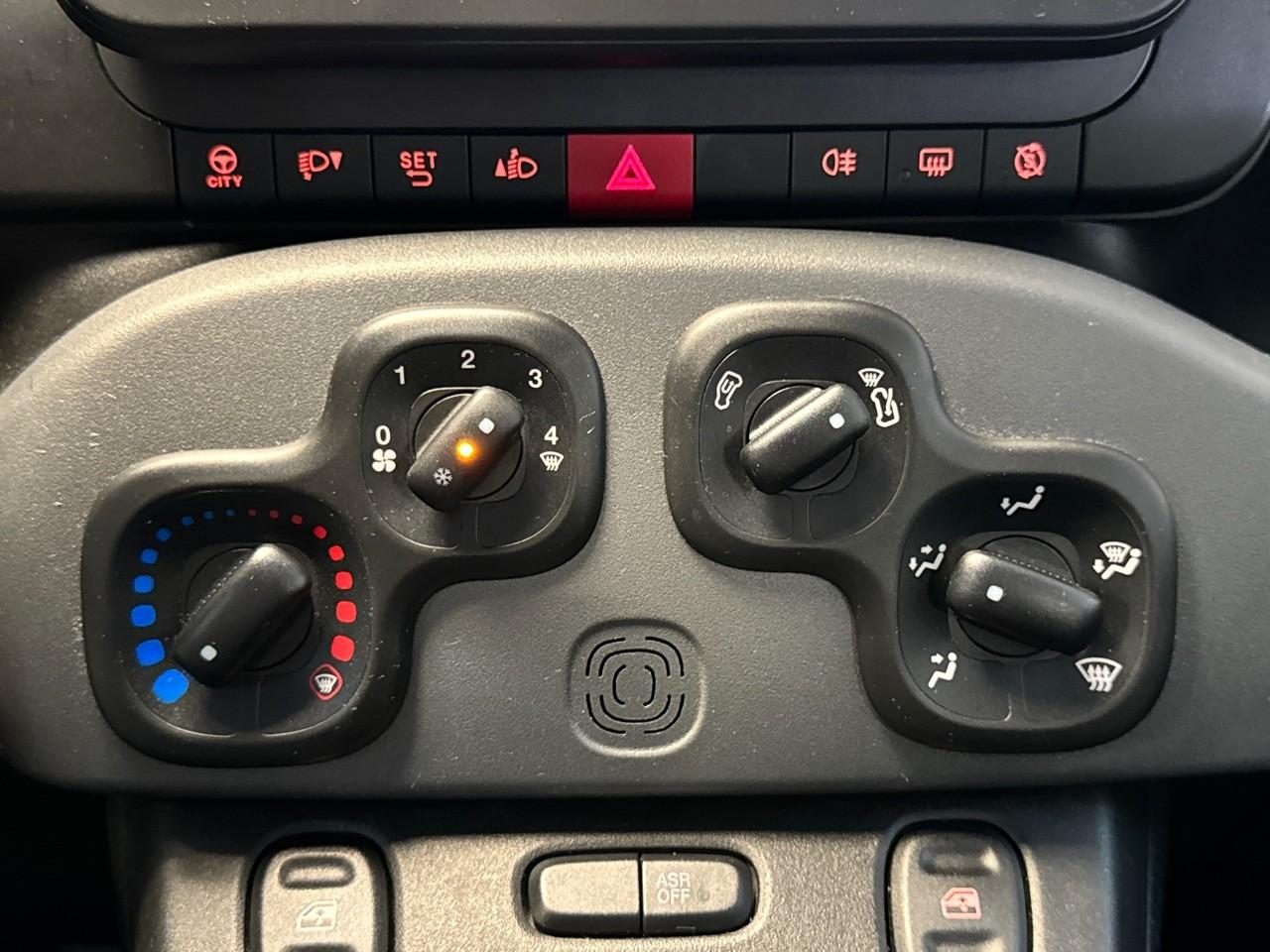 Fiat Fiat Panda usata, con assistenza alla frenata di emergenza