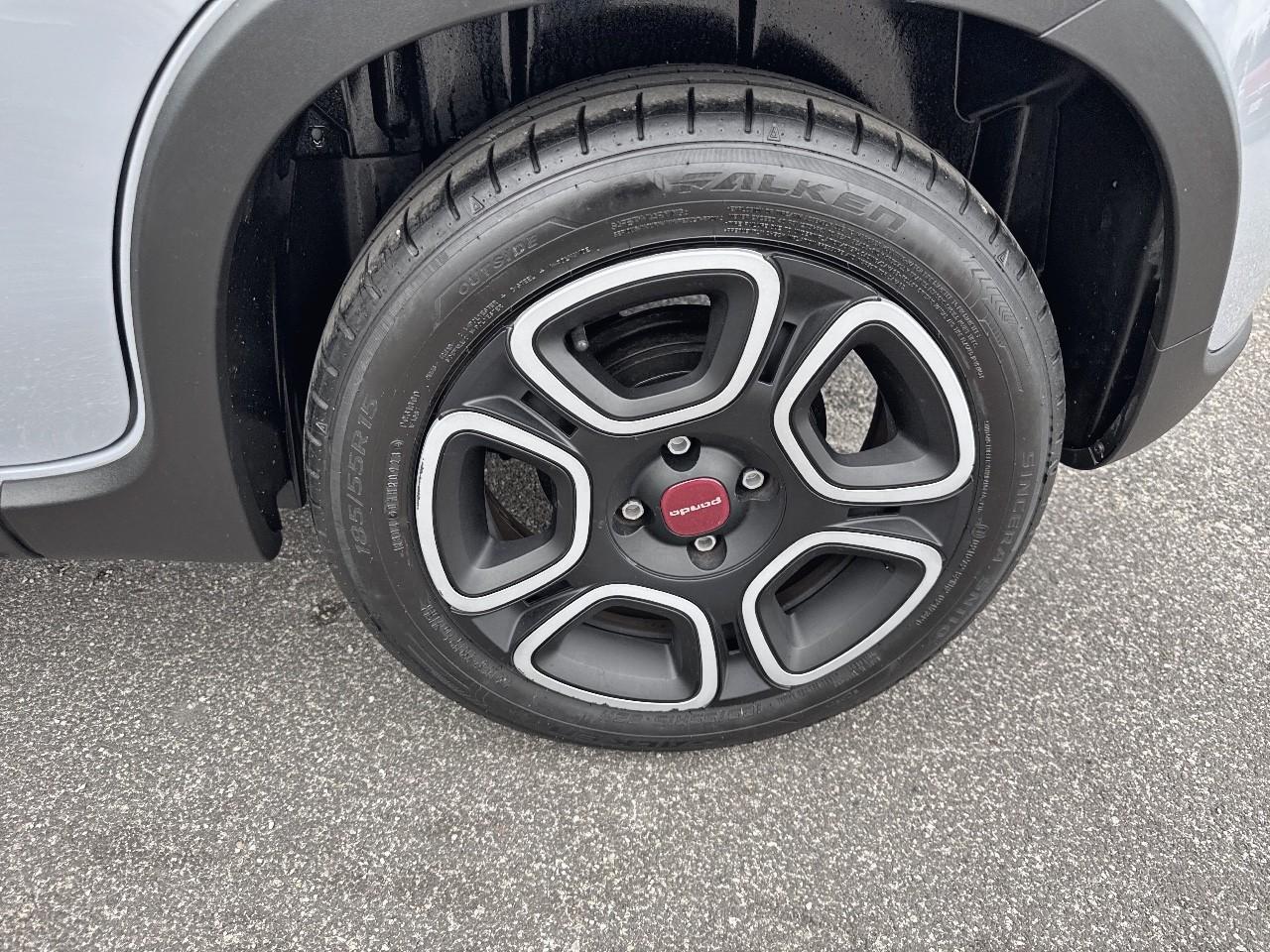 Fiat Fiat Panda usata, con 6 altoparlanti