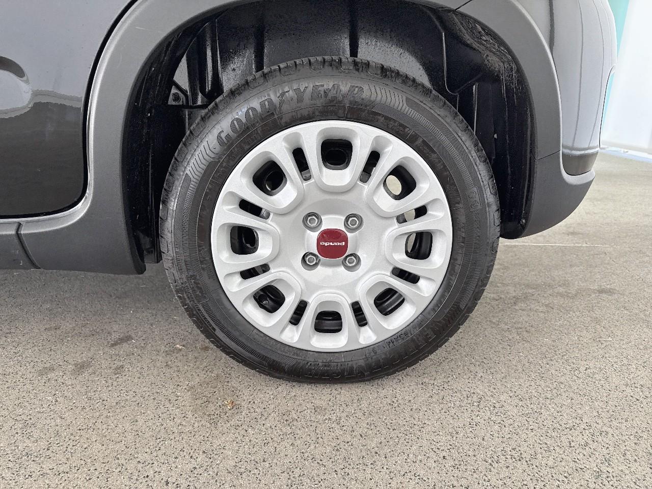 Fiat Fiat Panda usata, con 4 altoparlanti
