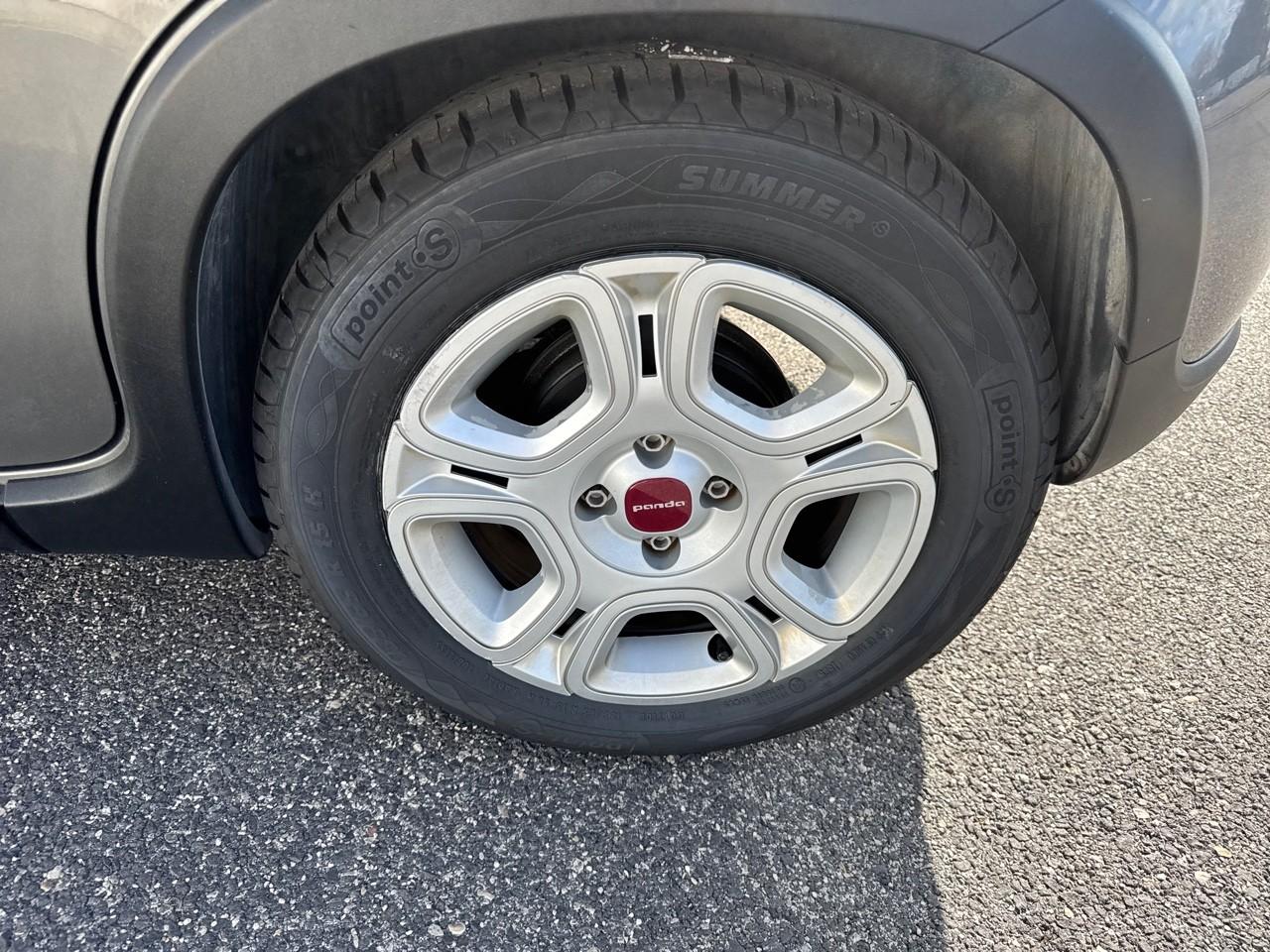 Fiat Fiat Panda usata, con 4 altoparlanti
