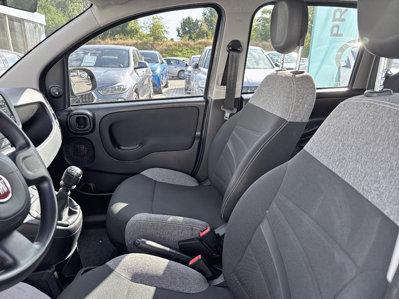 Fiat Fiat Panda usata, con copertura bagagli rigida
