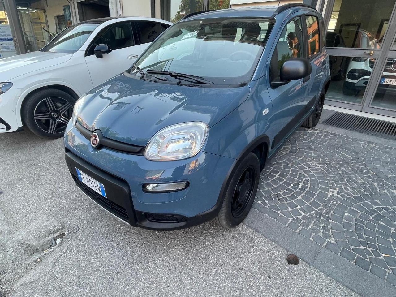 fiat panda panda 0.9 t.air t. wild 4x4 s and amp,s 85cv 5p. usata