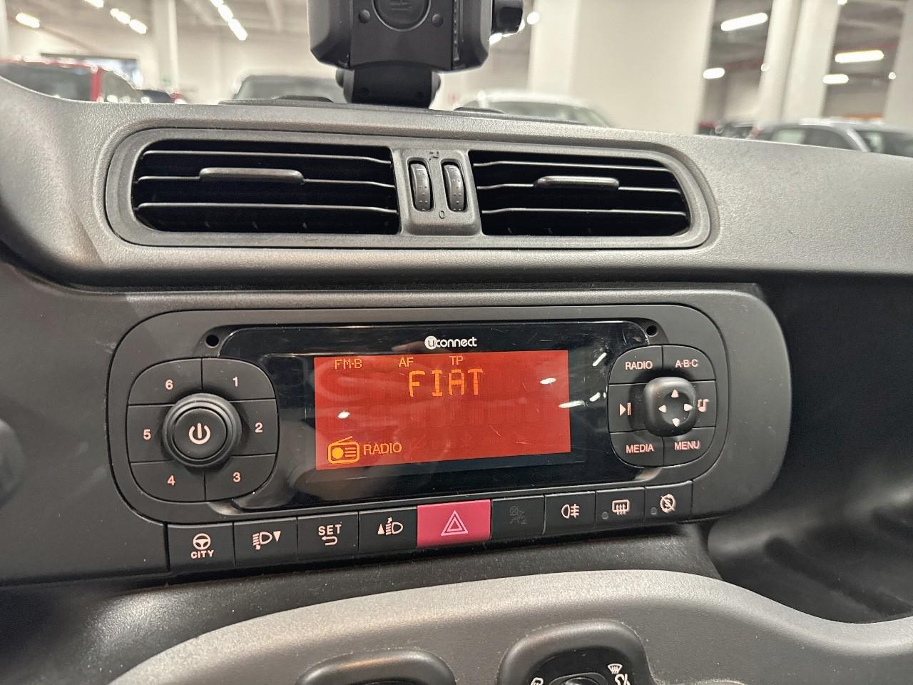 Fiat Fiat Panda usata, con airbag anteriore conducente, airbag anteriore passeggero con interrutore di disattivazione