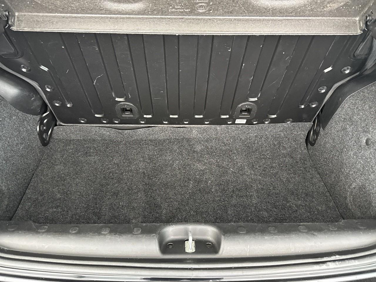 Fiat Fiat Panda usata, con comandi audio al volante