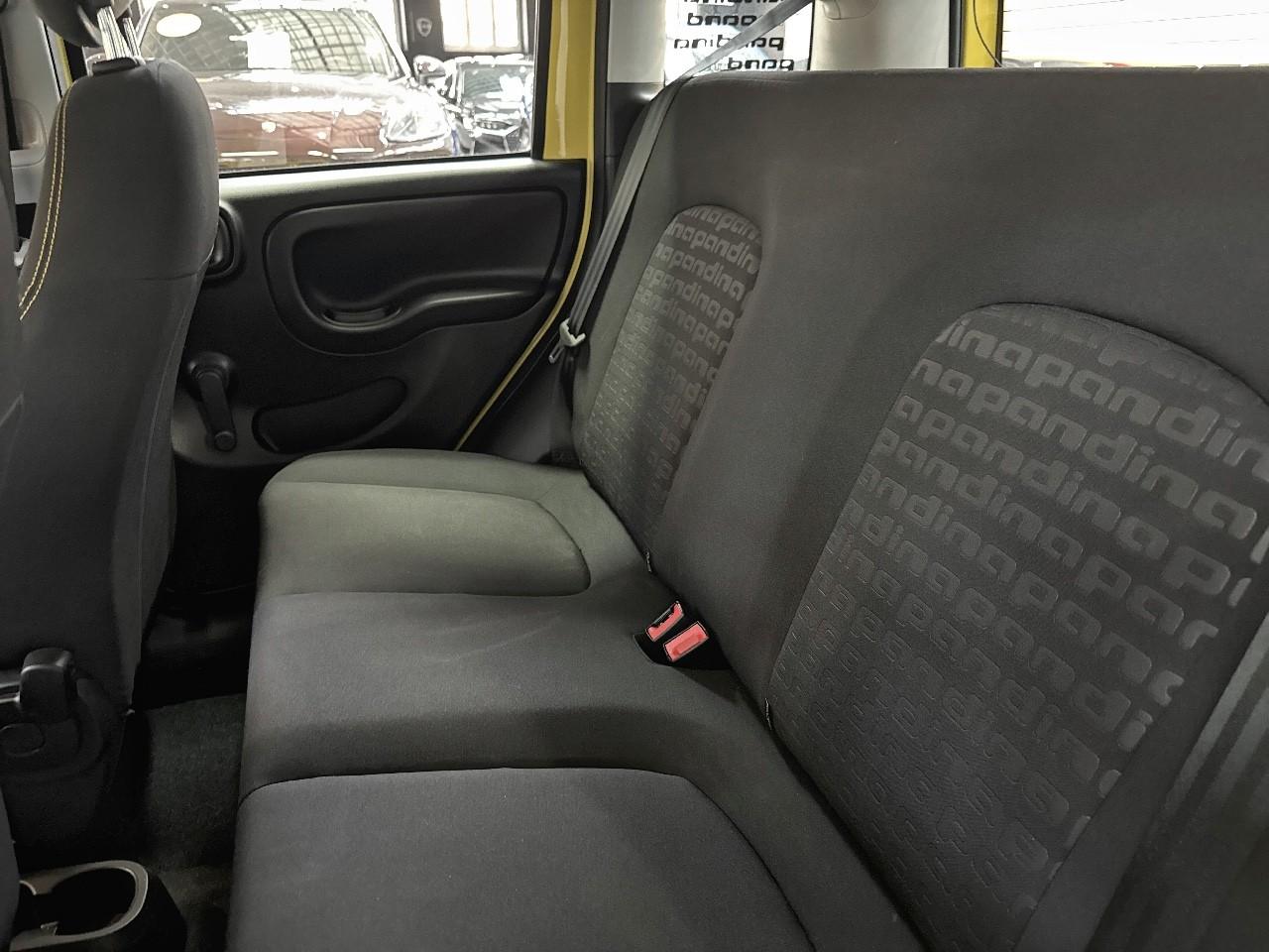 Fiat Fiat Panda usata, con 2 poggiatesta sedili ant. , con reg. in altezza attivi
