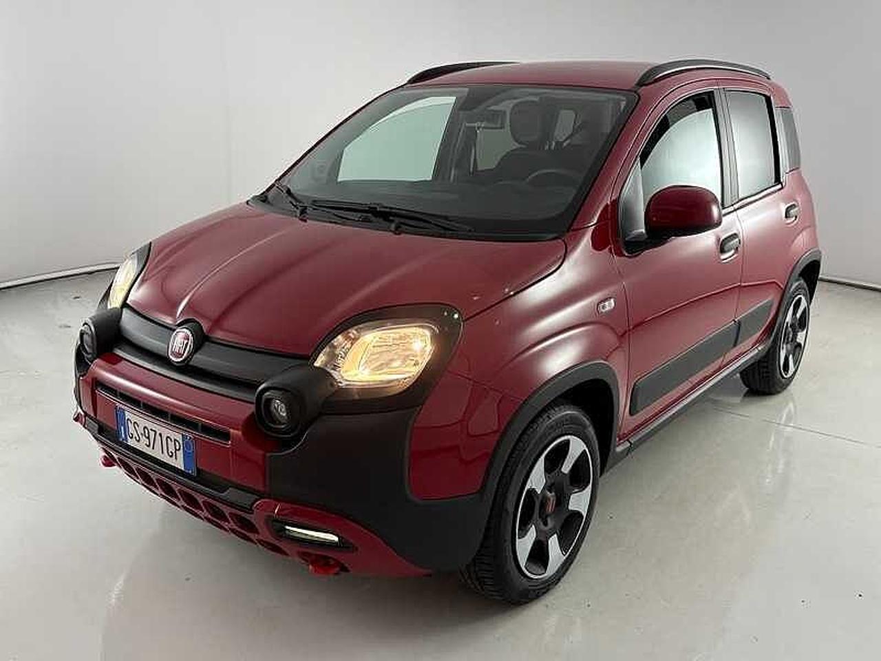 fiat panda panda 1.0 firefly hybrid cross ss 70cv 5p.ti usata