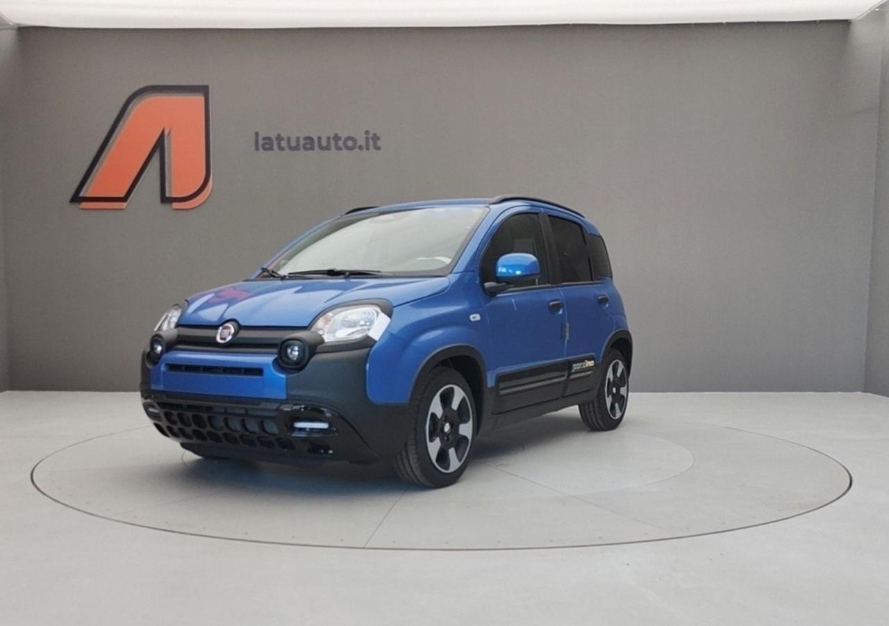 fiat panda panda pandina iii 2024 cross-1.0 70cv hybrid cross usata
