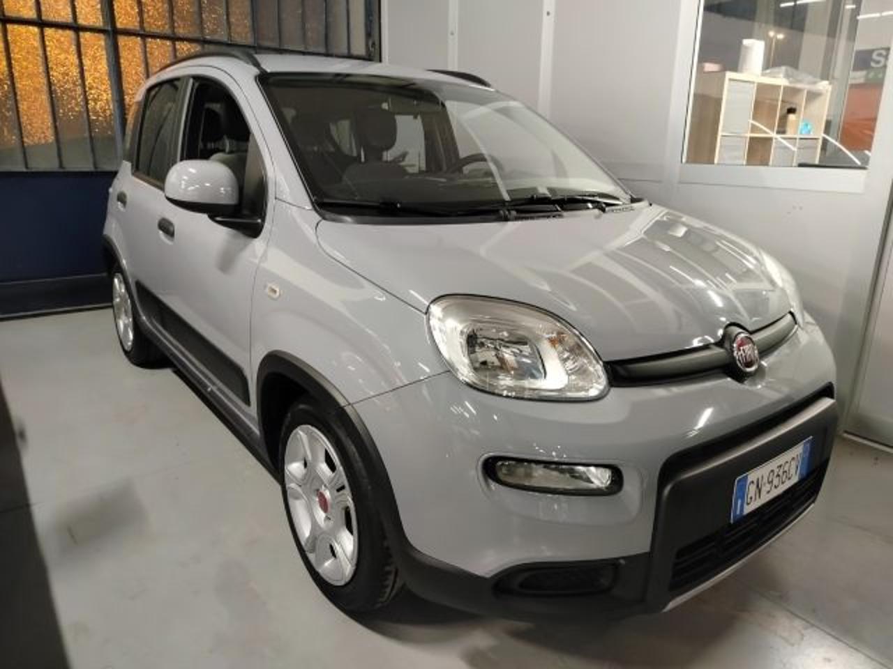 fiat panda panda 1.0 firefly s and s hybrid city life usata