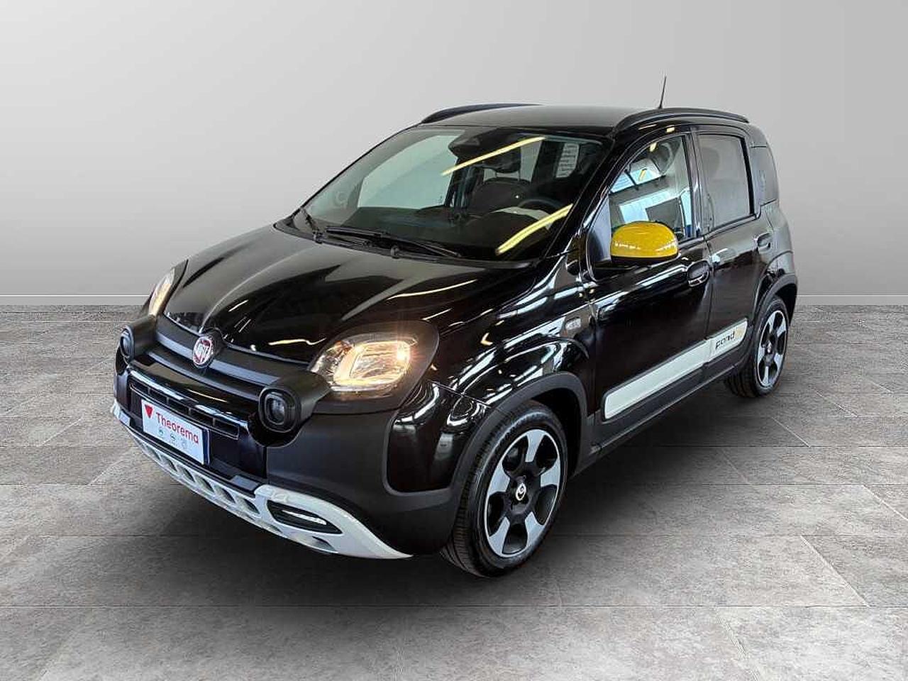 fiat panda panda pandina cross 1.0 firefly hybrid ss 70cv usata