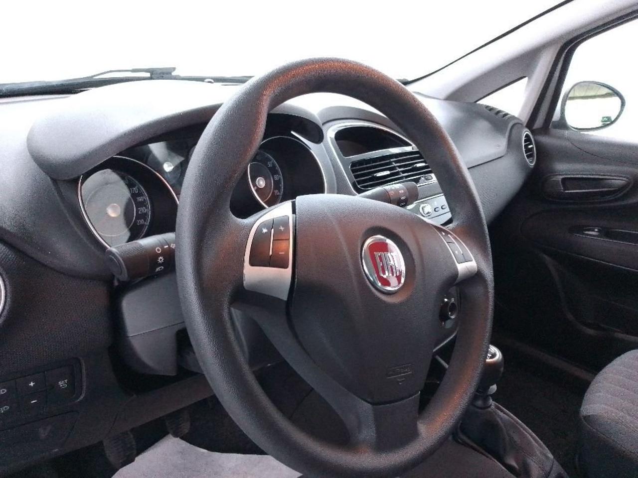 Fiat Fiat Punto usata, con radio cd e mp3